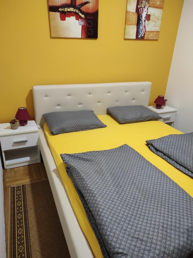 Apartman Marina Sa Garazom Novi Sad Exteriör bild