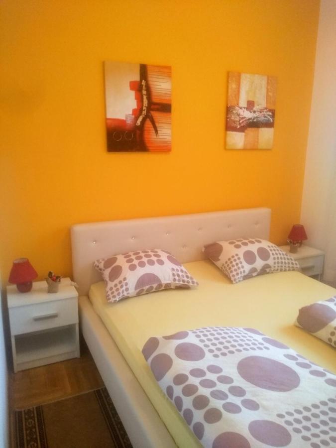 Apartman Marina Sa Garazom Novi Sad Exteriör bild